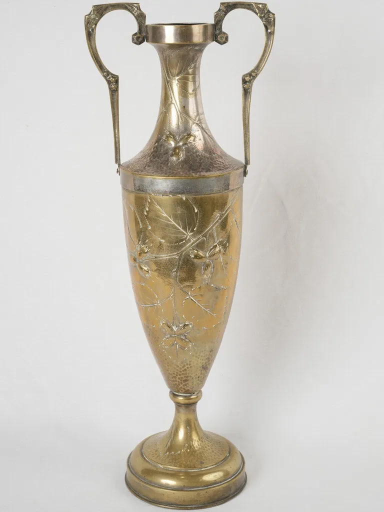 Large engraved vase from the First World War - trench art 27¼"